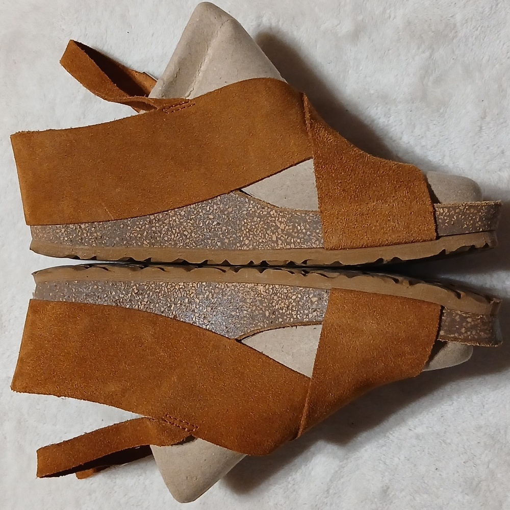 Yokono Mora Suede Cross-Strap Wedge Sandals Size 7.5 - Picture 3 of 7